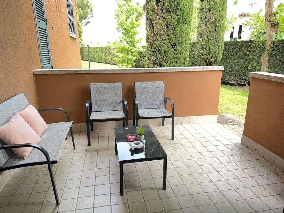 5' From Punta Gro Beach With Free Swimming Pool Sirmione Exterior foto